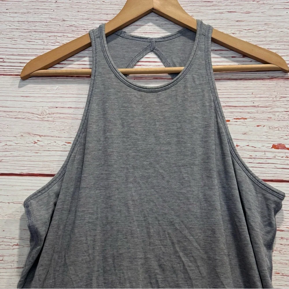 Lululemon Trapeze Twist Tank in Heathered Medium Grey Sz 8